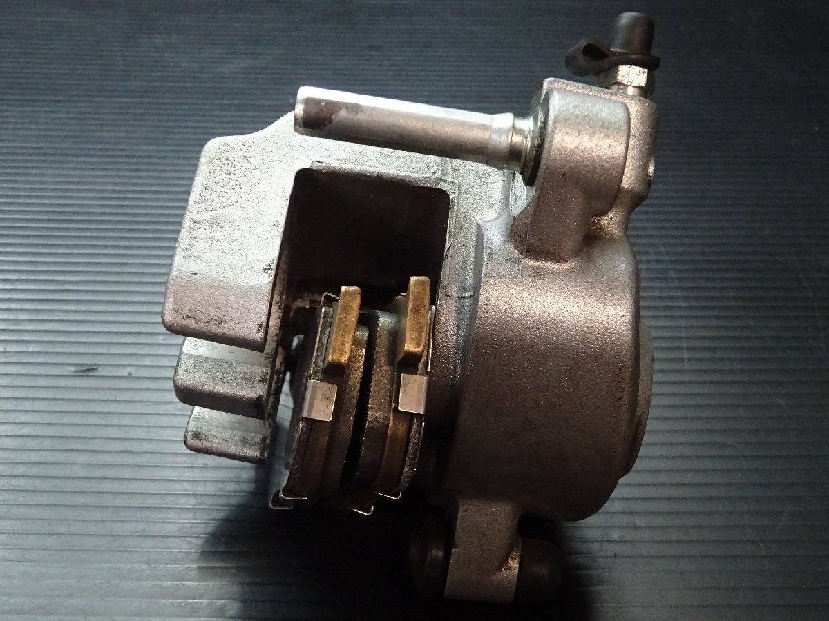 分解洗浄済 ハーレー スポーツスター XL1200R-I 純正 フロントブレーキキャリパー 左 E6741 BRIGHTFACE_UK