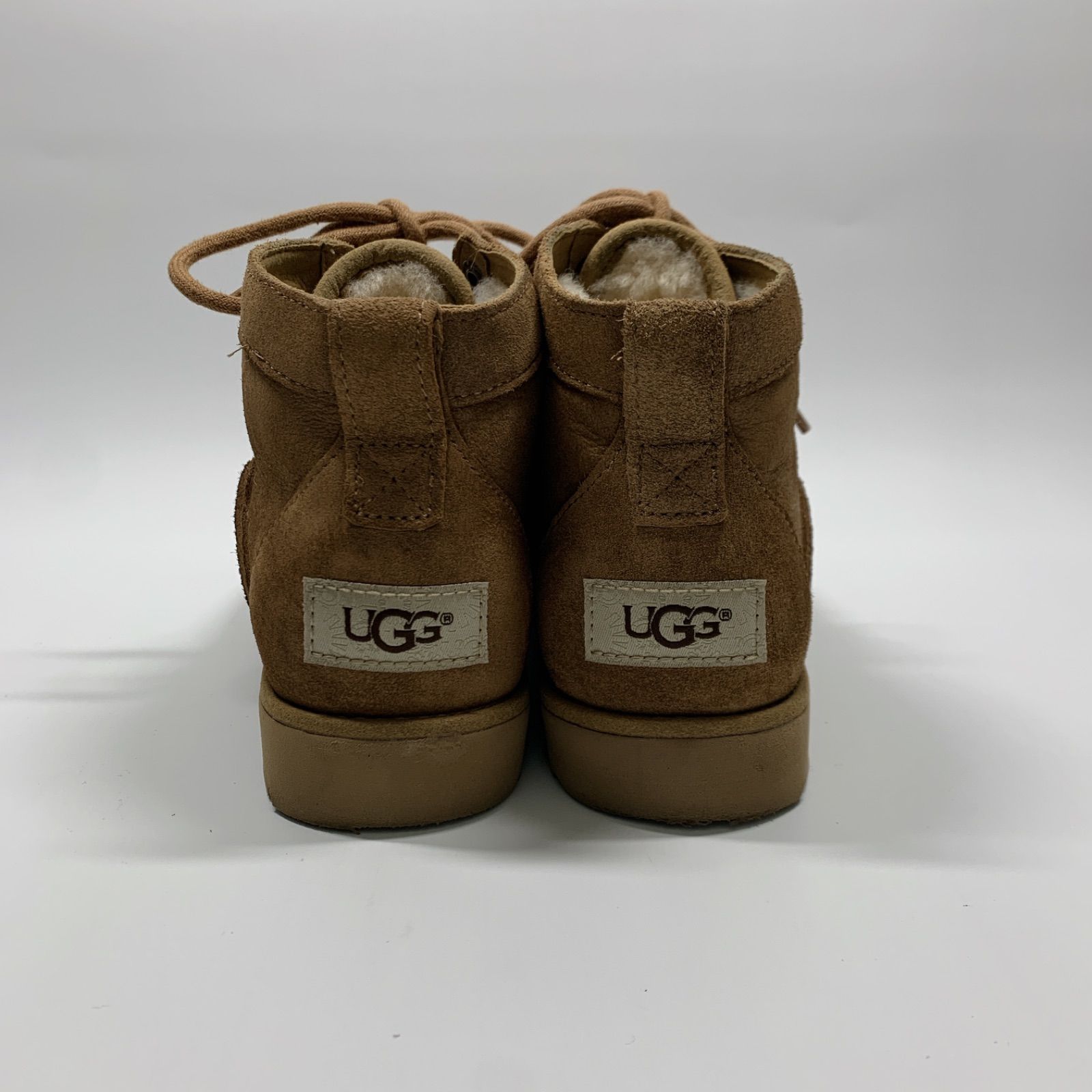 UGG ベージュ アウトドアシューズ ☆UGG☆防水スニーカー CAPTRAILHIGH ベージュ