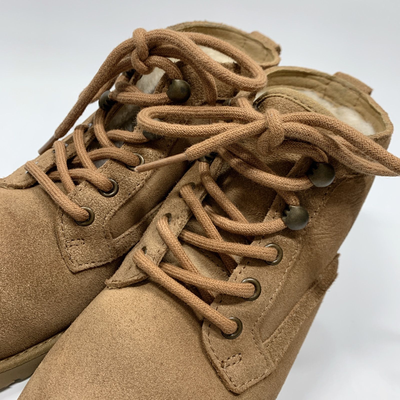 美品◯ UGG アグ 1012532 Bethany ベサニー ムートン レザーシューズ