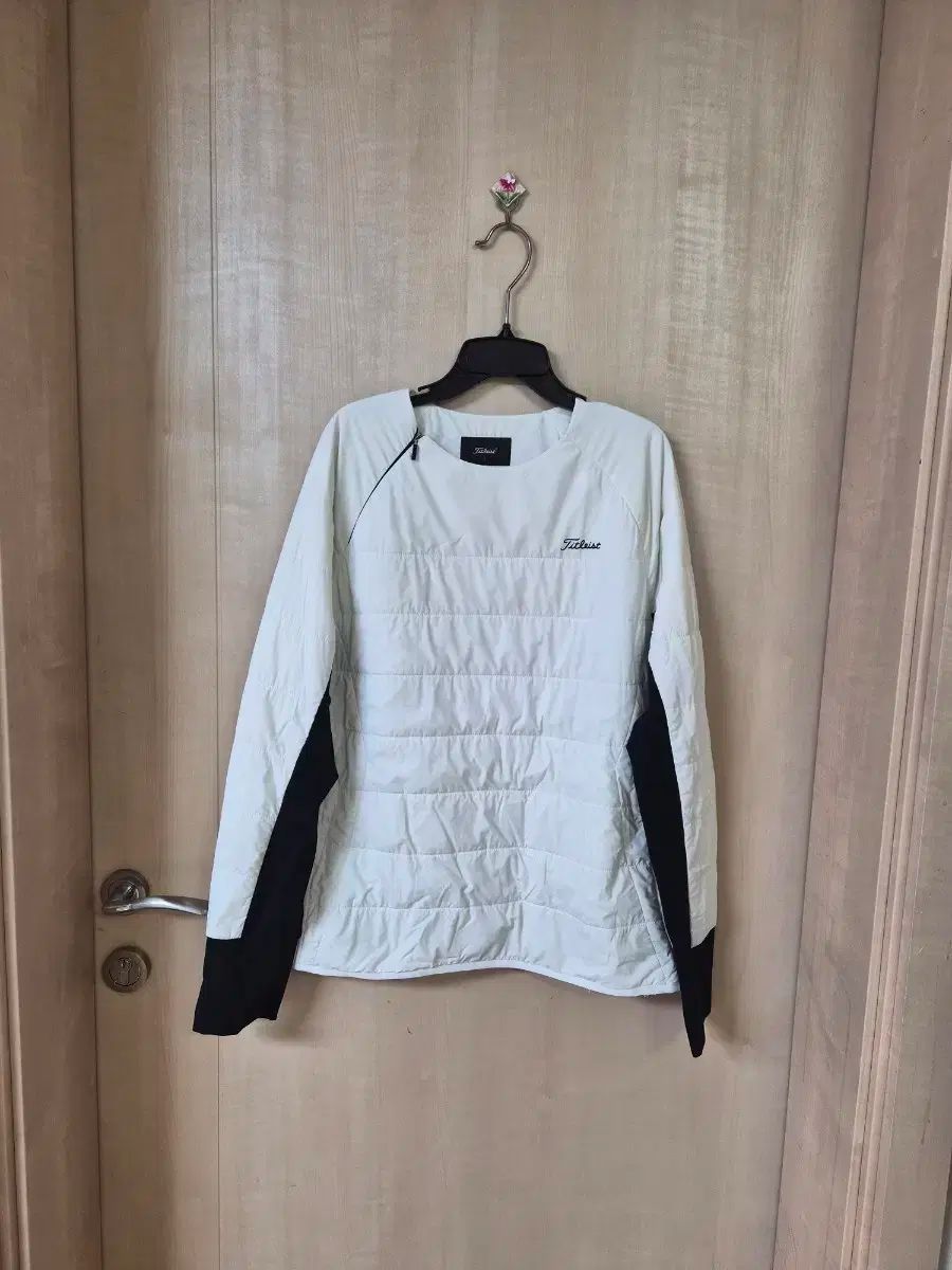 Titleist タイトリスト 白 ダウン ウィンドブレーカー 95