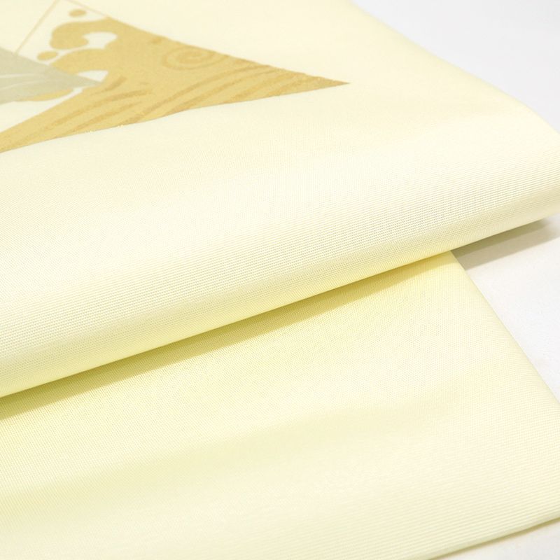 ホワイト イエロー