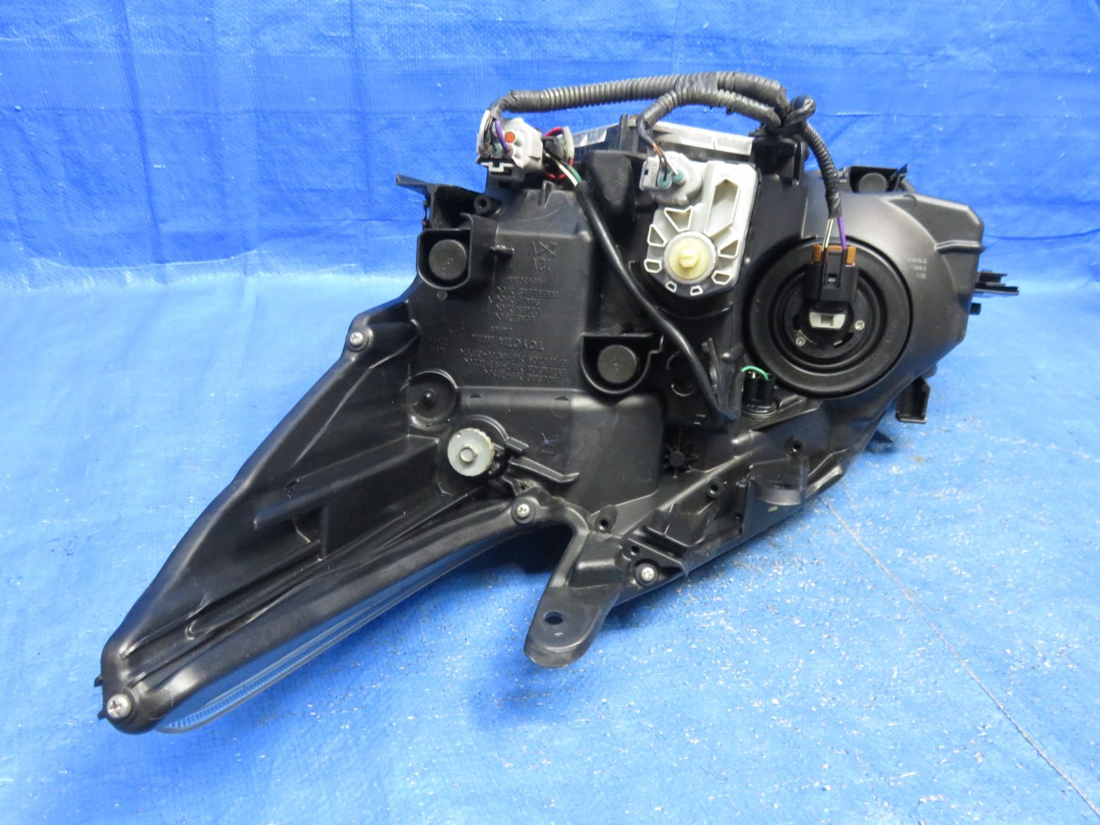 点灯OK プリウス