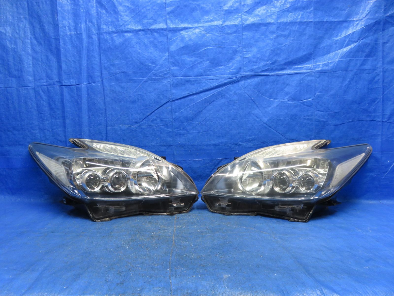 LA7311* 点灯OK プリウス ZVW30|前期 ヘッドライト|LED ヘッドランプ 左右セット|純正 KOITO 47-30 刻印 ニ