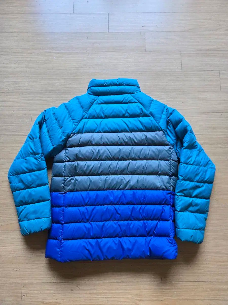 パタゴニア キッズ ダウン S 7歳 8歳