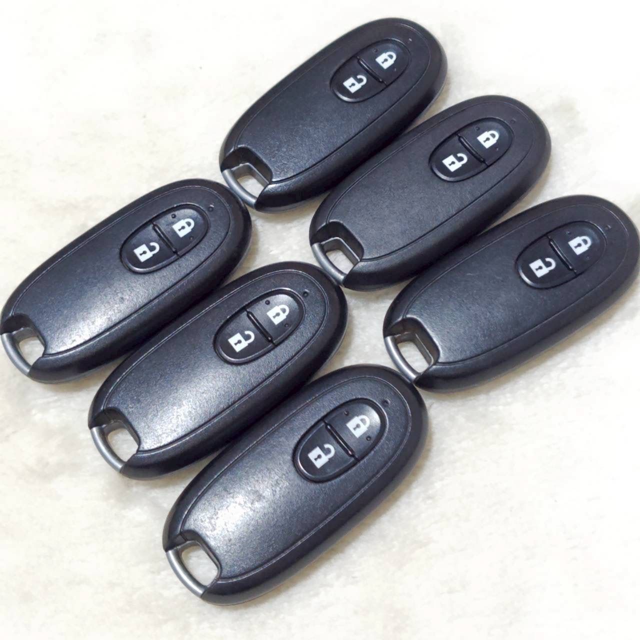 ! ! SUZUKI スズキ スマートキー キーレス エントリー システム 純正品 6個 セット 2ボタン スペアキー 鍵付き リモコン セキュリティ ドア ロック 施錠 業販 車 ディーラー 社用車 M37267jY