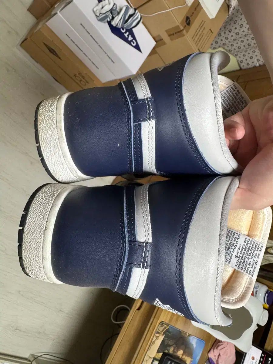  ジョーダン 1 ハイ ジョージタウン カレッジネイビー シューズ(男性用) バスケットボール