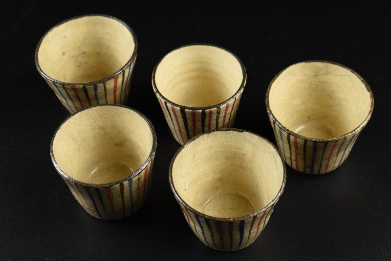 蔵A4777b 古民藝 瀬戸 麦藁手 猪口 五客 酒器