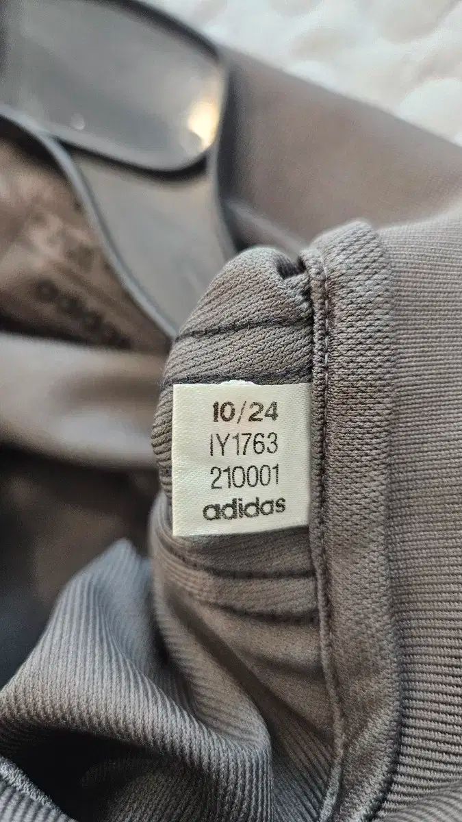 23-24 ルマドリード サード ノンマーキング LLC-HASEGAWATOSO_COM