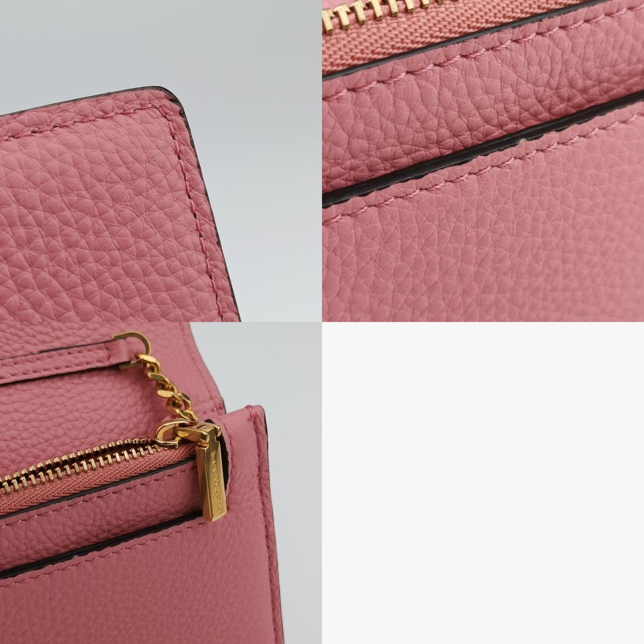 ヴェルサーチェ