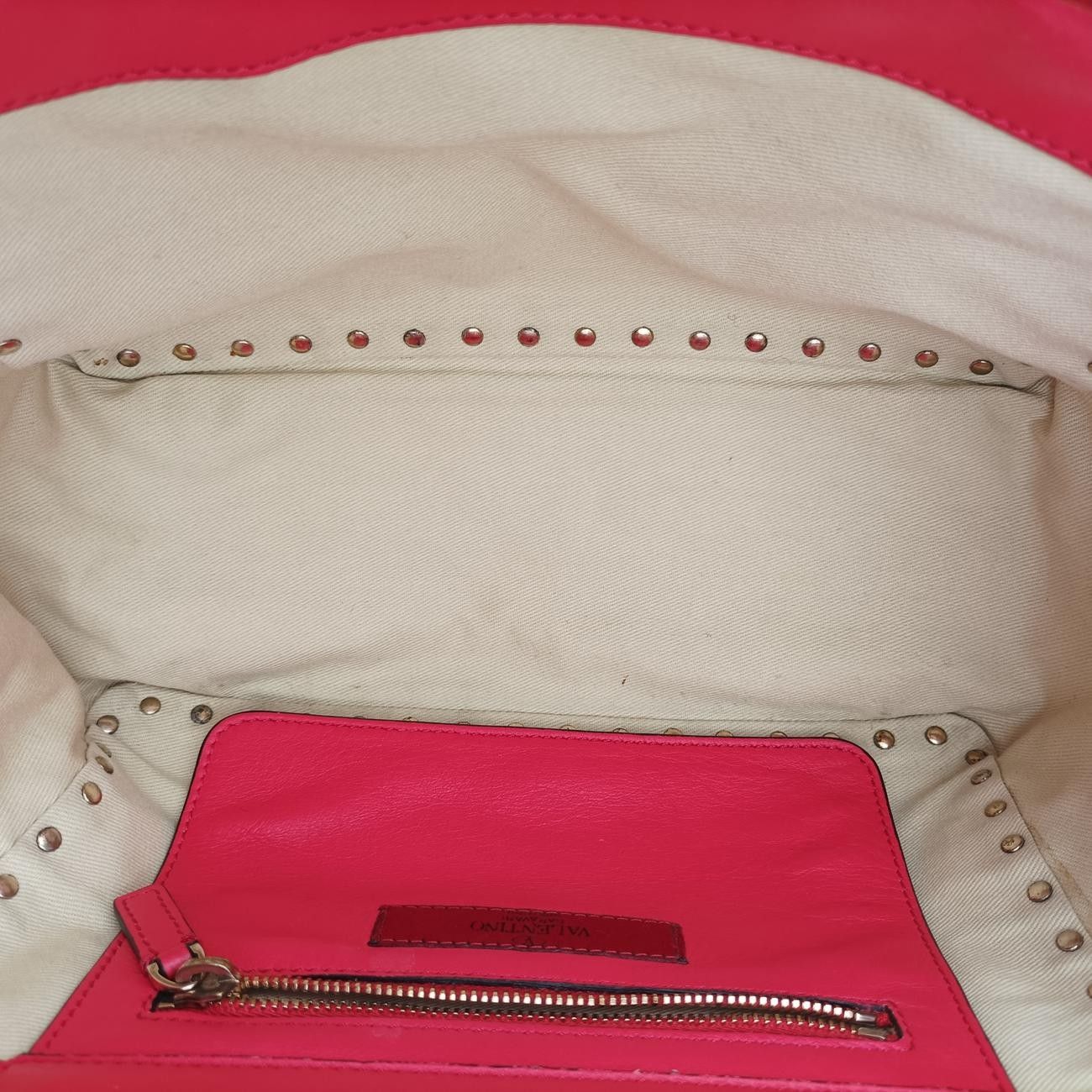 ヴァレンティノValentinoロックスタッズレッドレザー