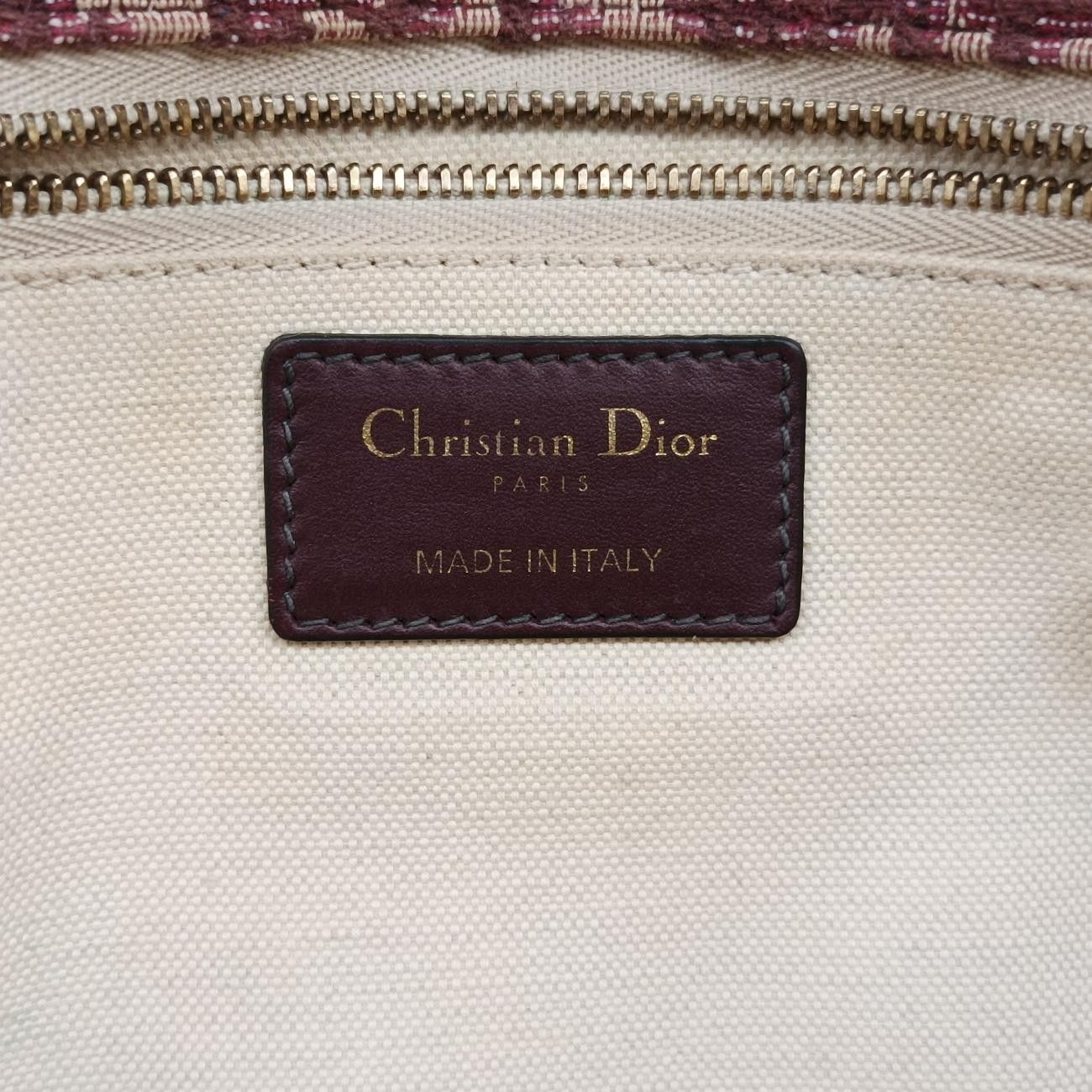 キャンバス 09-BO-1109