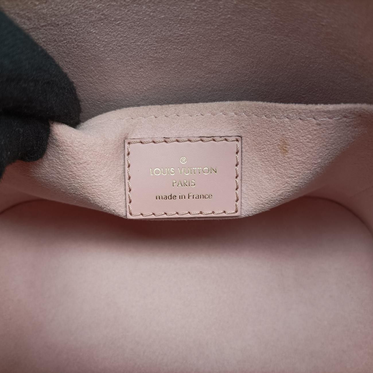 ローズバレリーヌ