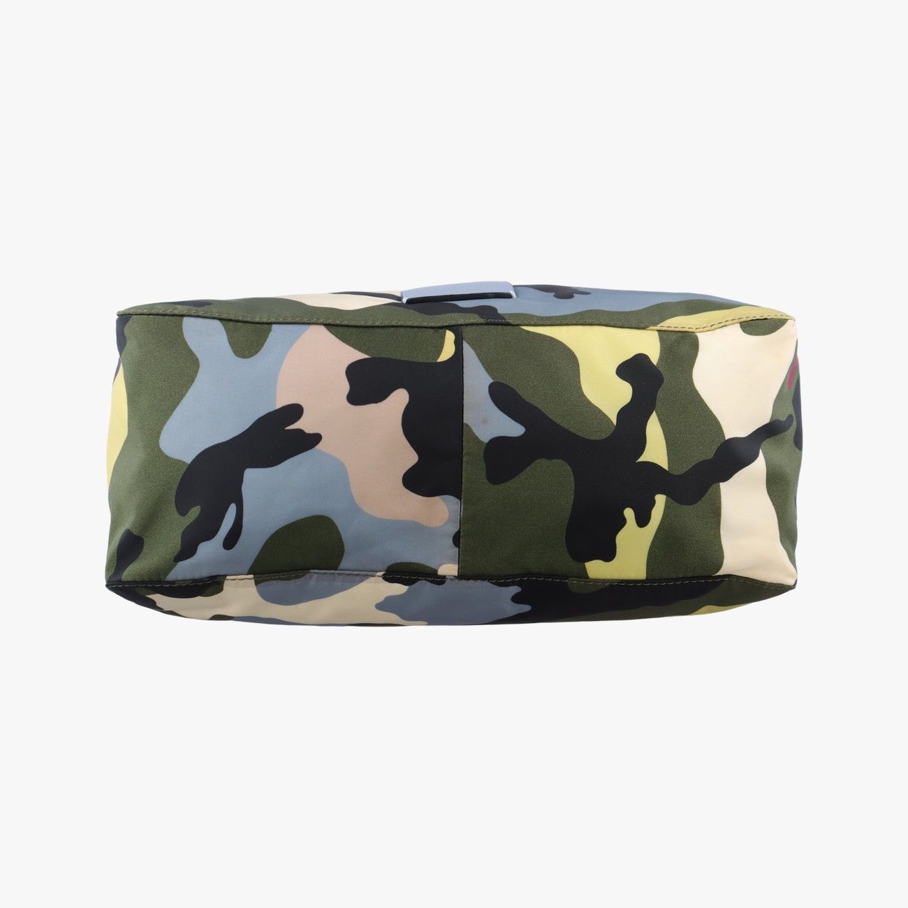 カモフラージュ