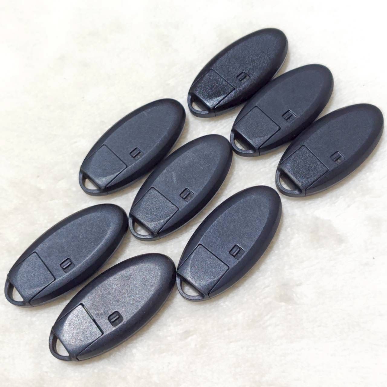 ! ! NISSAN ニッサン 日産 スマートキー キーレス エントリー システム 純正品 8個 セット 2ボタン スペアキー 鍵付き リモコン セキュリティ ドア ロック 施錠 業販 車 ディーラー 社用車 M37263jY