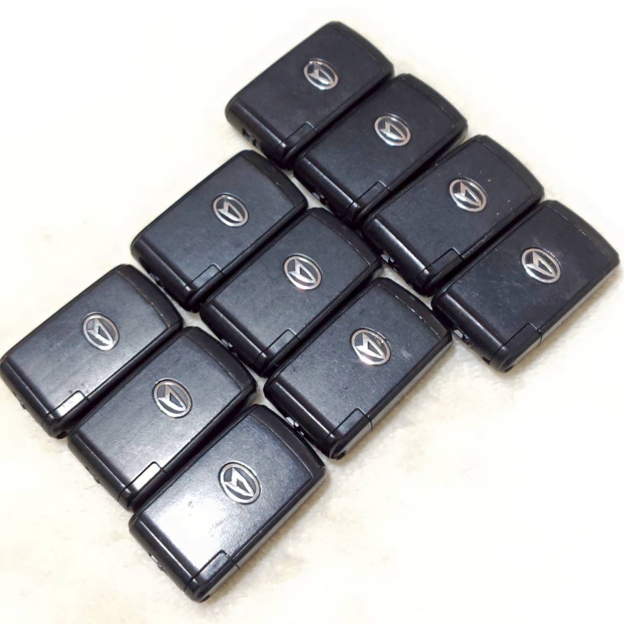 まとめ売り! ! DAIHATSU ダイハツ スマートキー キーレス エントリー システム 純正品 10個 セット 3ボタン 2ボタン 片側スライドドア スペアキー 鍵付き リモコン セキュリティ ドア ロック 施錠 業販 車 ディーラー|M37261jY