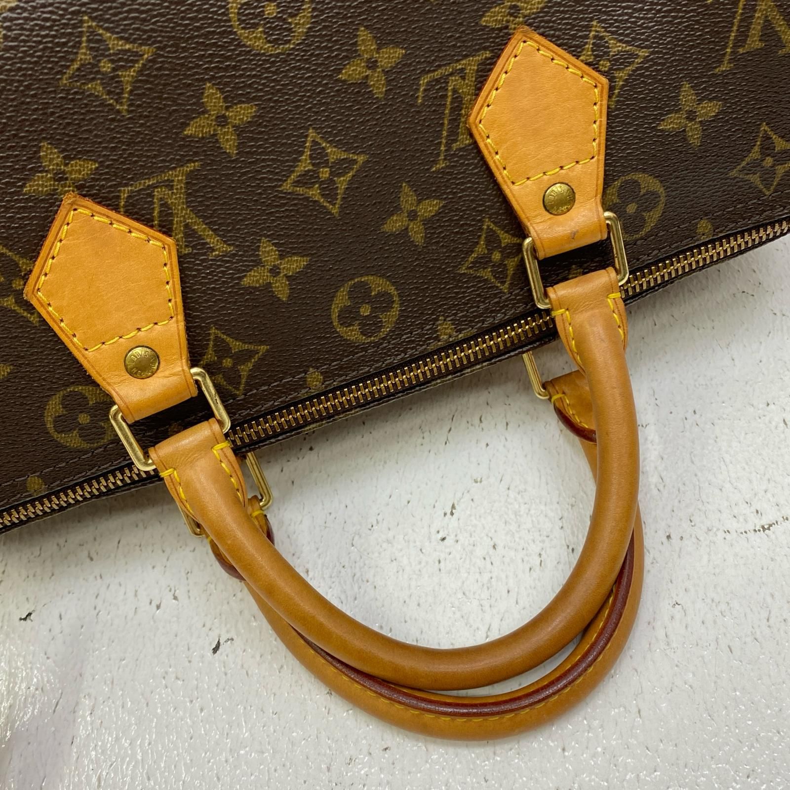 VUITTON