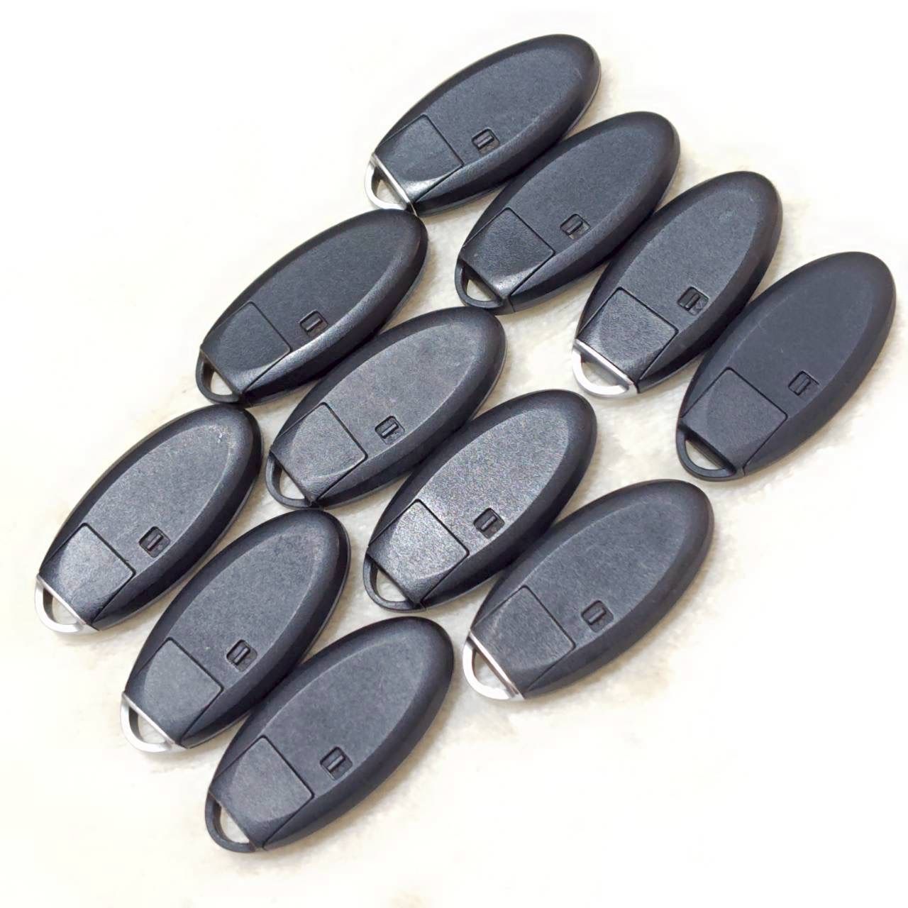 ! ! NISSAN ニッサン 日産 スマートキー キーレス エントリー システム 純正品 11個 セット 4ボタン 両側スライドドア スペアキー 鍵付き リモコン セキュリティ ドア ロック 施錠 業販 車 ディーラー 社用車 M37251jY