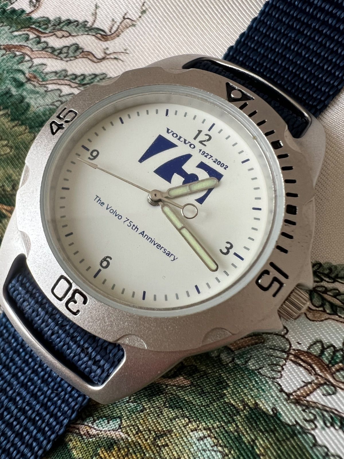 ボルボ VOLVO 75周年記念 時計 クオーツ 稼働品 メンズ