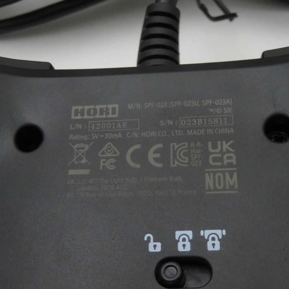 HORI ホリ ファイティングコマンダー OCTA SPF 023 コントローラー