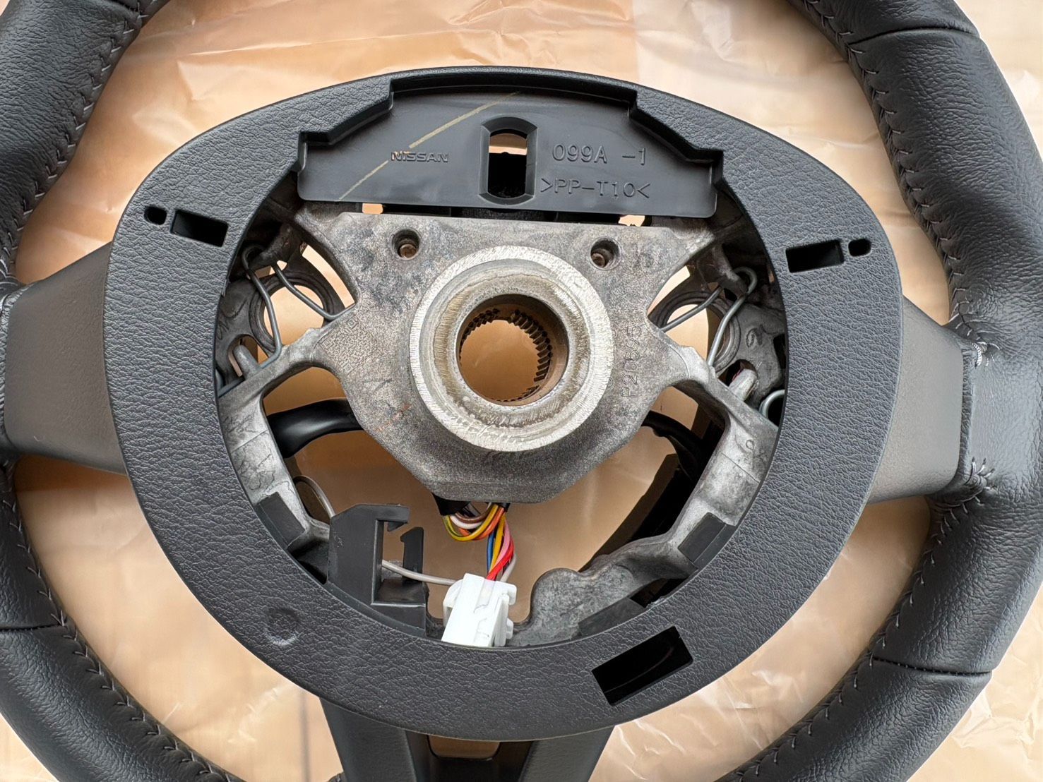 ステアリングホイール