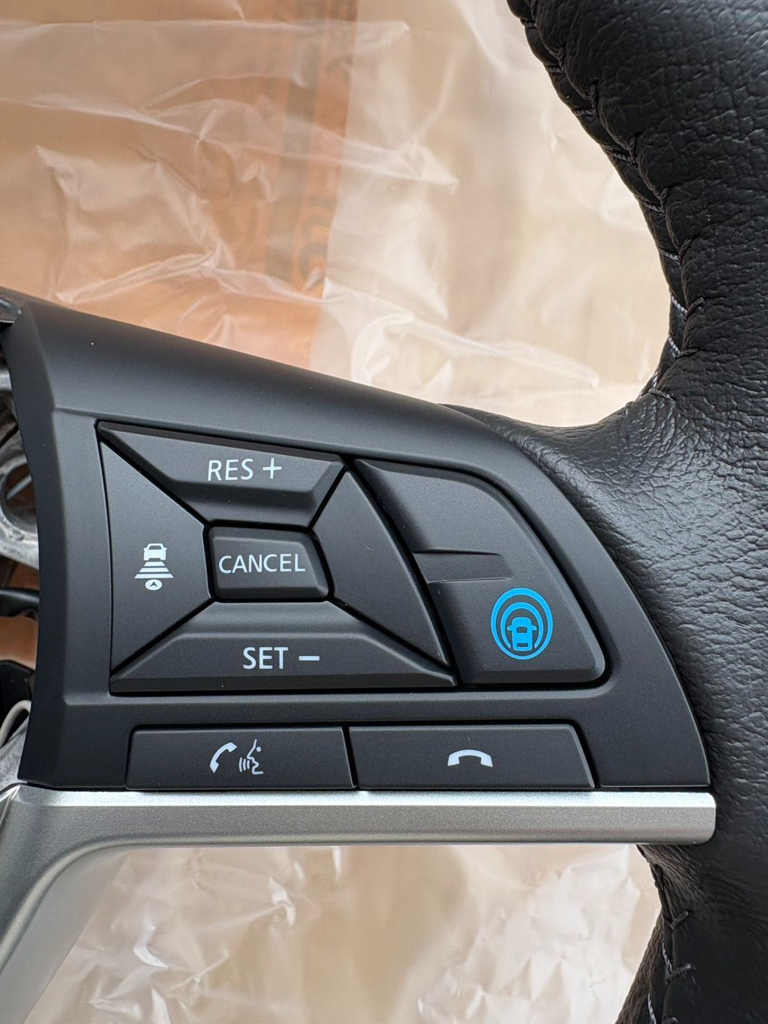 ルークス|デイズ ステアリングホイール