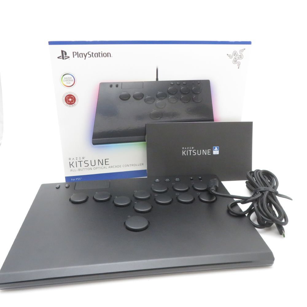 RAZER レイザー KITSUNE RZ06 05020100 R3A1 レバーレスコントローラー 格闘ゲーム 格ゲー eスポーツ 兼用 HY1666