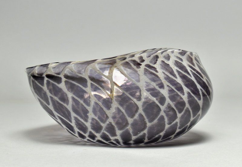 蔵A4236c ガラス 磯谷 晴弘 扁形菓子鉢 フラワーベース 中鉢