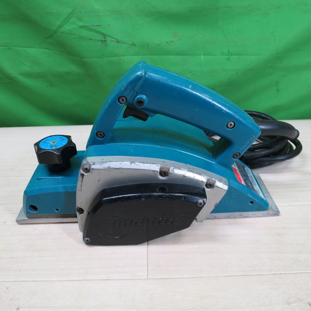 マキタ 82mm カンナ 1900BA 電動 工具 切削 かんな 鉋 100V コード式 makita