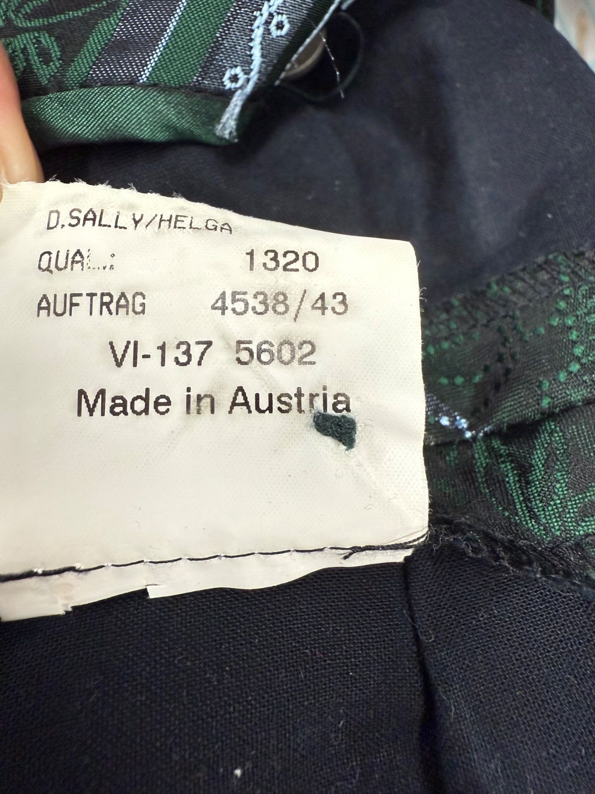 Lサイズ相当 C004