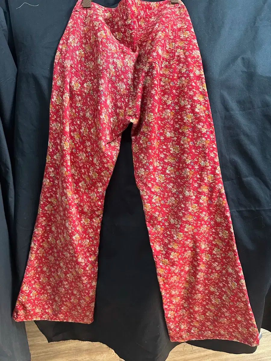 コーデュロイ パンツ