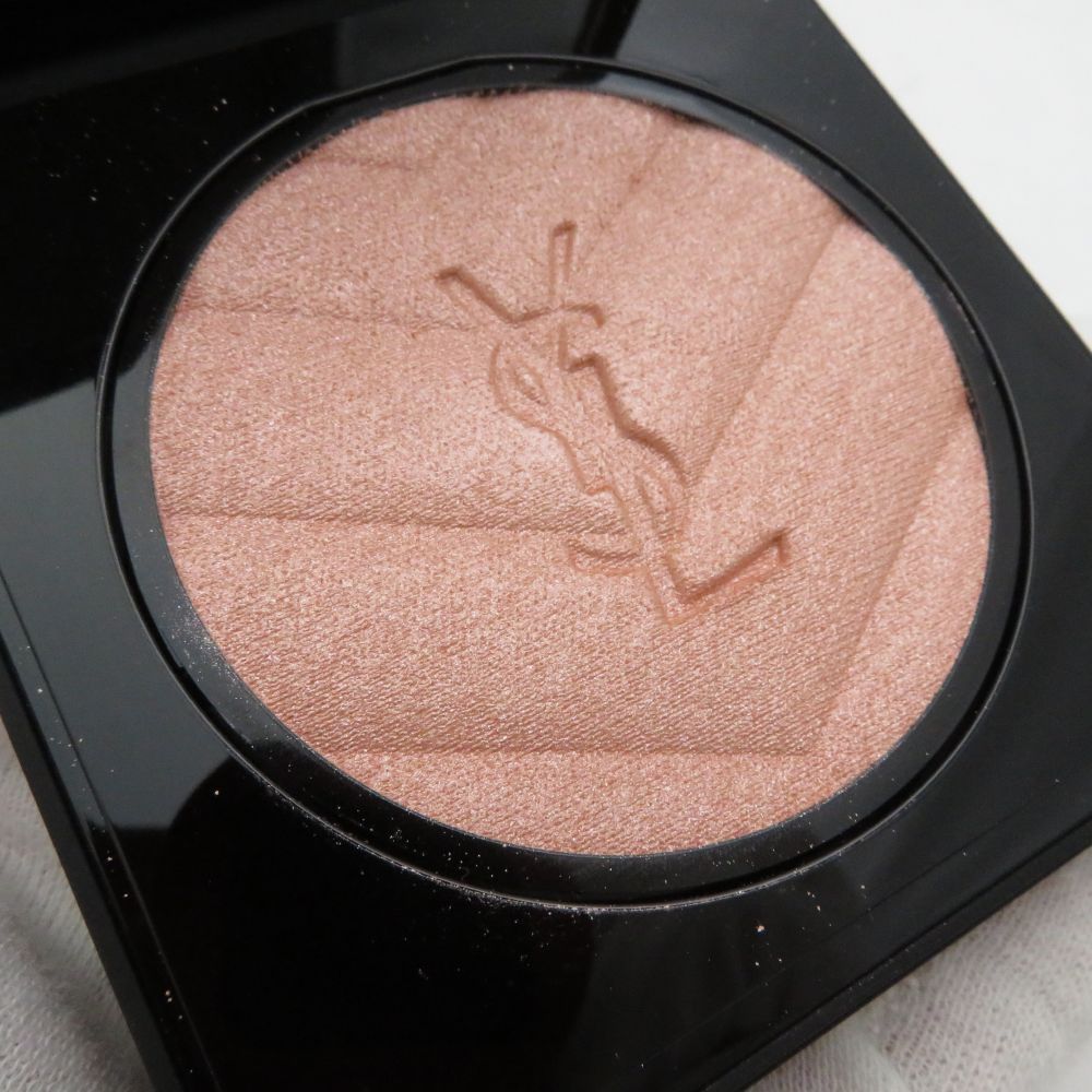 フェイスパウダー