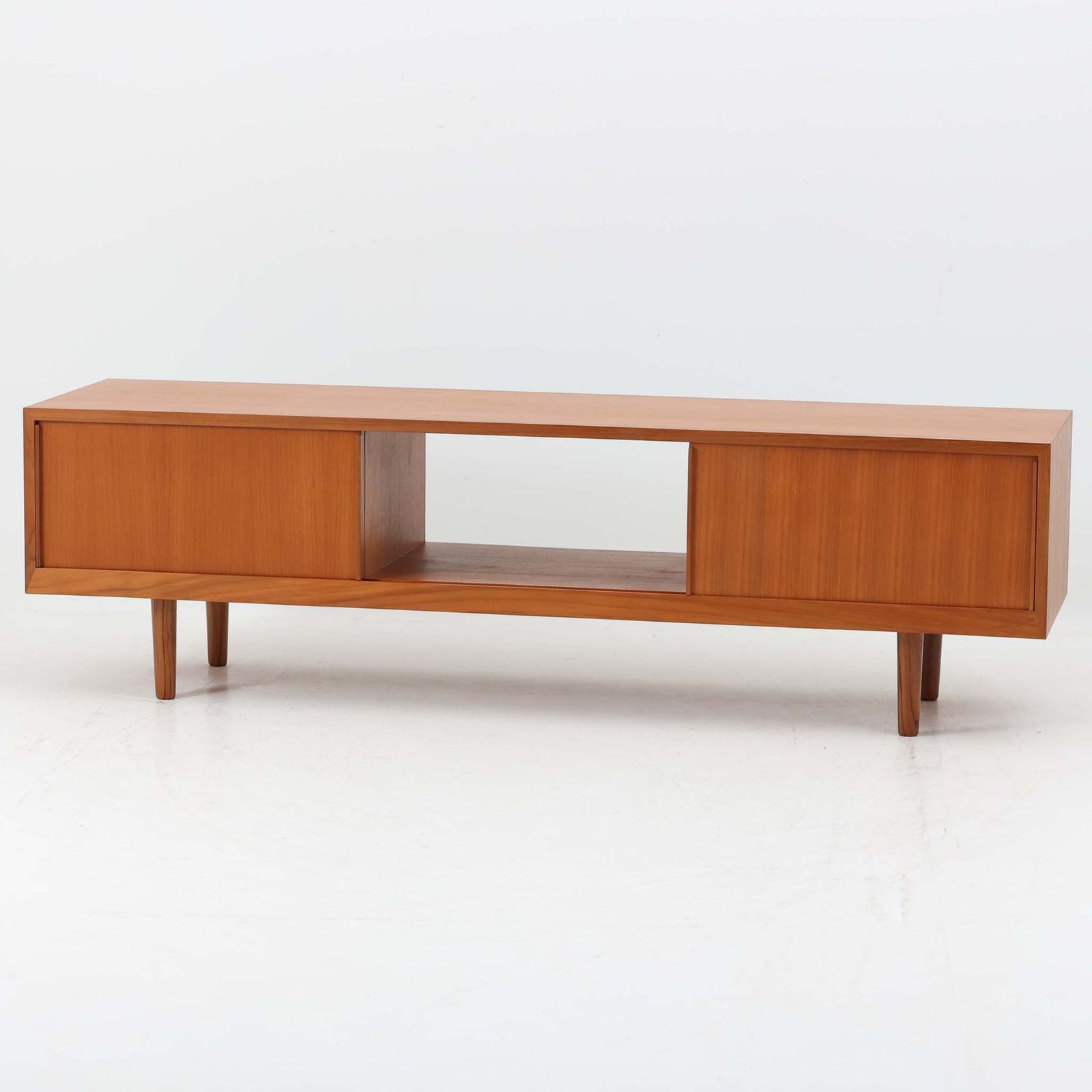 アウトレット品 Cut Through 1 step テレビボード 152cm 北欧インテリア CHLOROS オリジナル家具アウトレット オリジナル家具 600xCF-4022-16726