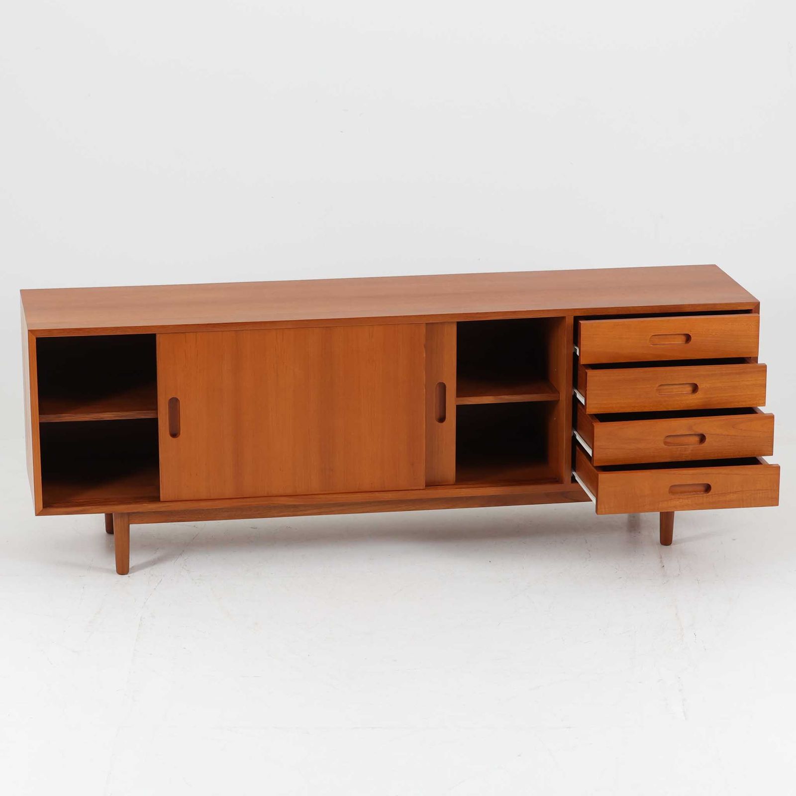 オリジナル家具アウトレット