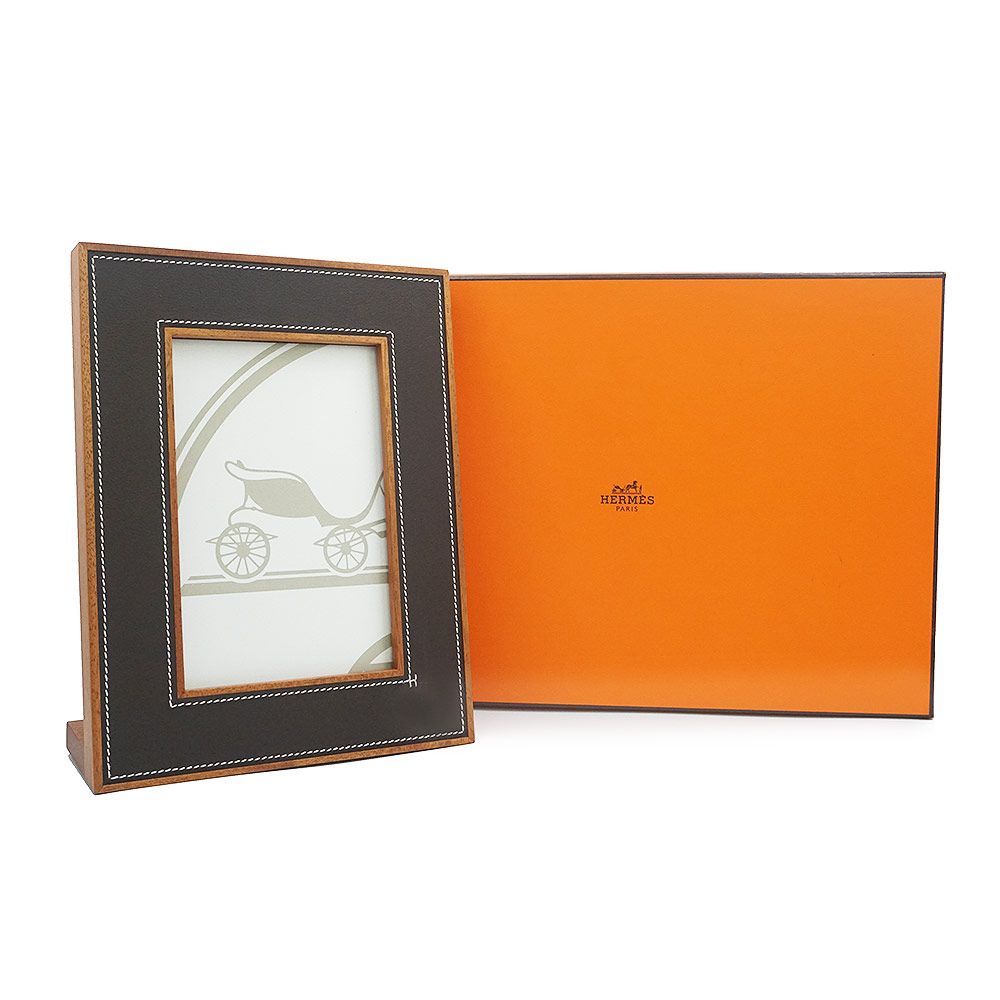 エルメス　フォトフレーム　プレイヤード　GM マホガニー　ベージュ　写真立て エルメス フォトフレーム プレイヤード GM マホガニー ベージュ 写真