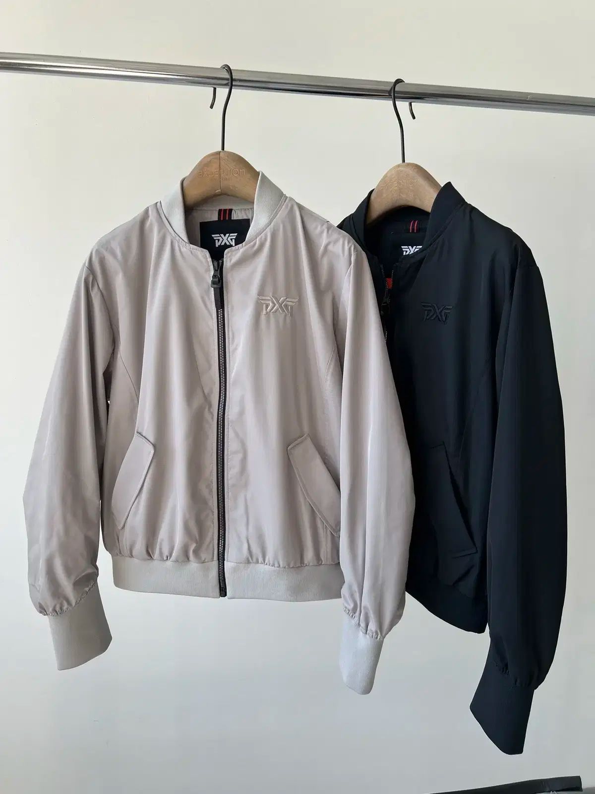 温湿度のある PXG レディースゴルフ ジップアップ ジャケット 安い！かわいい！