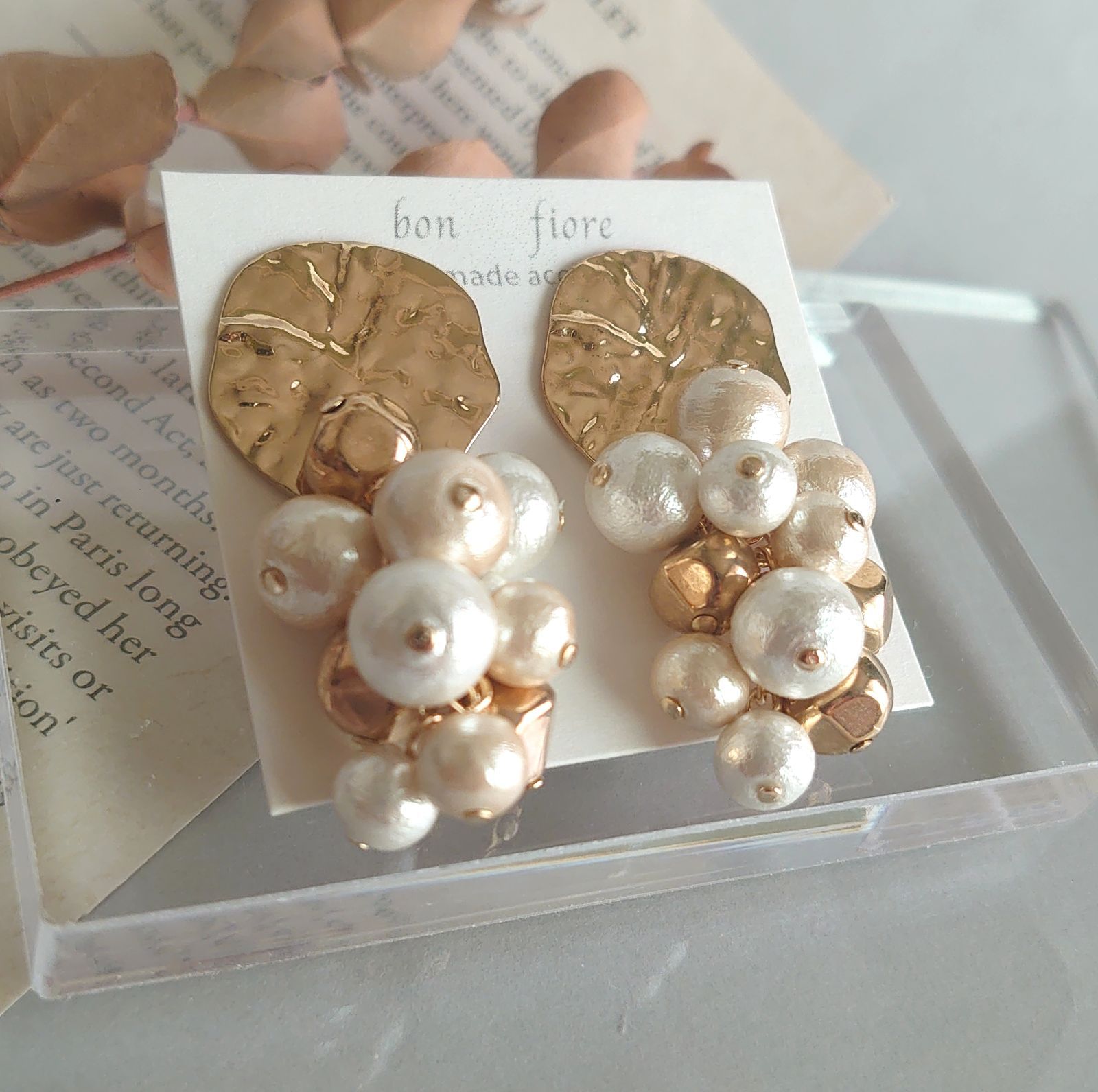 300 ゴールド　プレート　パール　ピアス　イヤリング　ハンドメイド　結婚式 ハンドメイドピアス イヤリング ゴールドプレート×コットンパールの