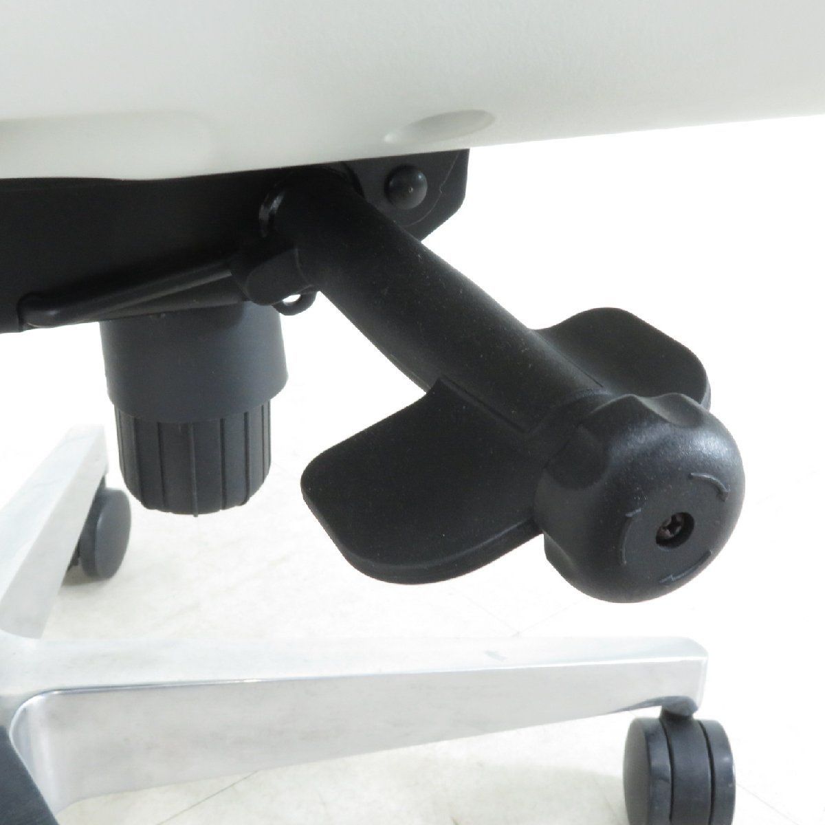 ハイバック ホワイトシェル