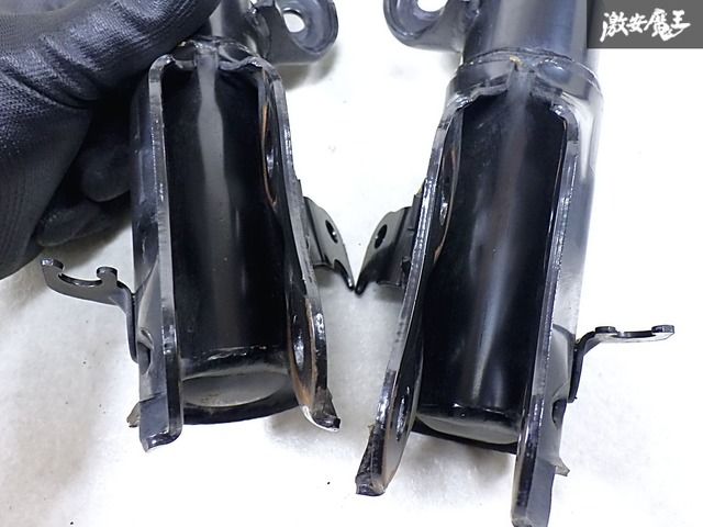 スズキ 純正 DA17W エブリイワゴン サスペンション サス