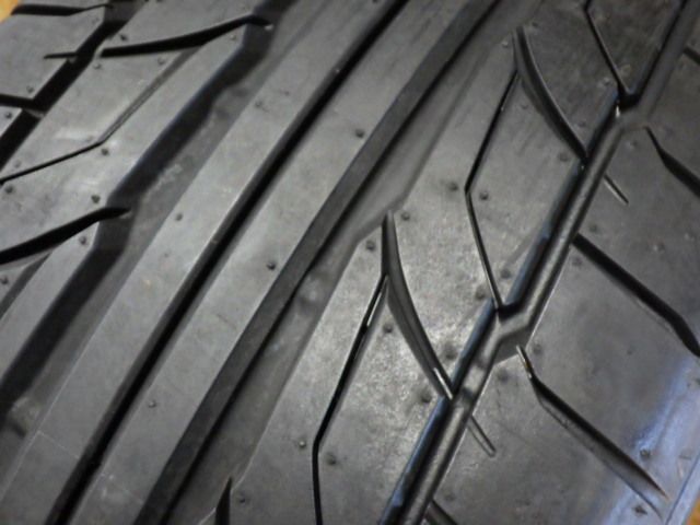 K379 送料無料◆2025年製造 約9部山◆NITTO NT555 G2◆225|45R18◆1本 25134859 FFCRYSTALESIA_COM