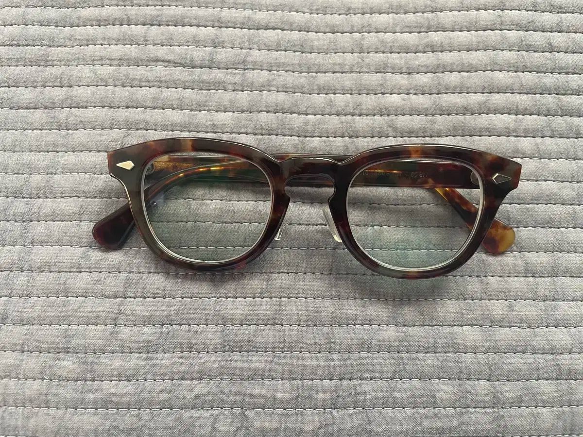 TART OPTICAL ARNEL タート オプティカル アーネル