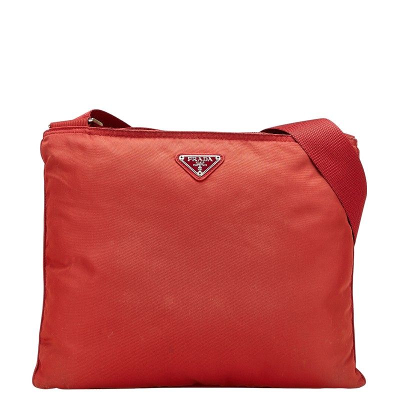 PRADA ショルダーバッグ 三角ロゴプレート ナイロン プラダ 三角ロゴプレート 斜め掛け ショルダーバッグ レッド ナイロン