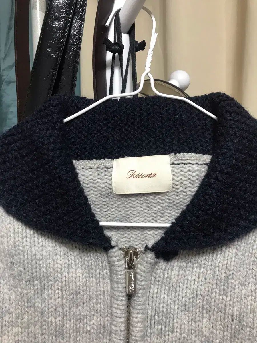 リボン빛 ハンター