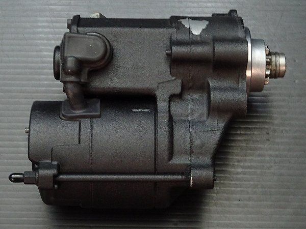 スポーツスター