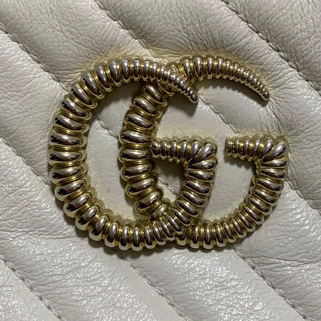 GUCCI グッチ