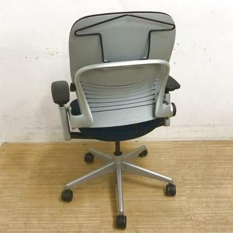 Steelcase スチールケース 製 リープV2 SJ
