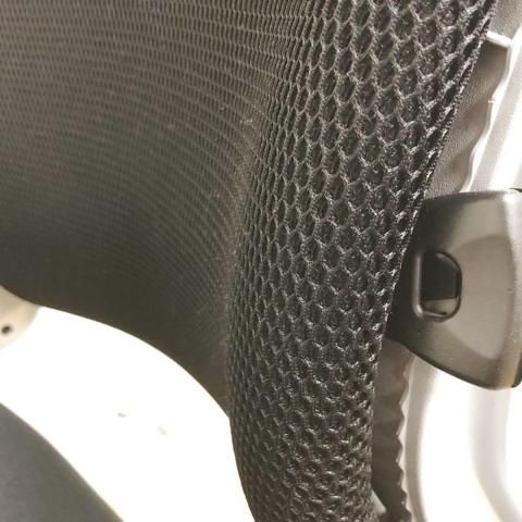 Steelcase スチールケース 製 リープV2 SJ MARWIL-DEMENAGEMENTS_CH