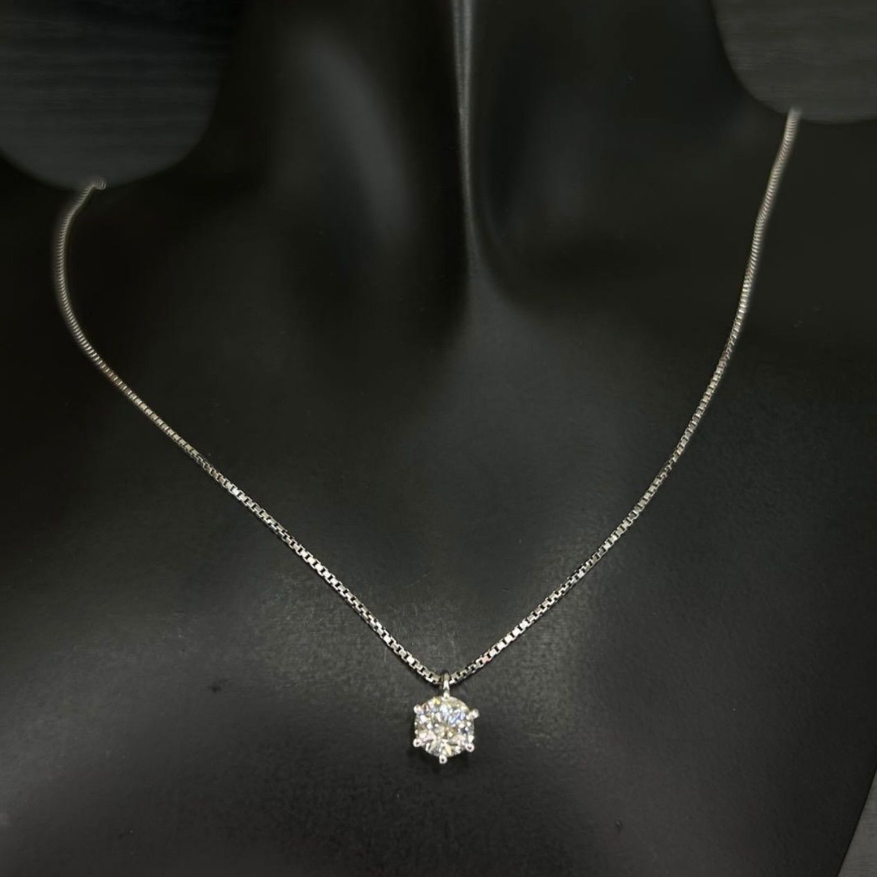 定価80万円 ジュエリーマキ pt850 プラチナ 大粒 天然ダイヤモンド1.02