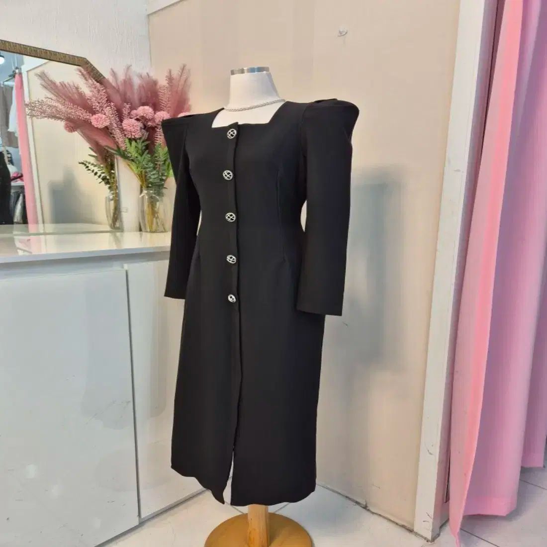 ゲストルック オフィスルック