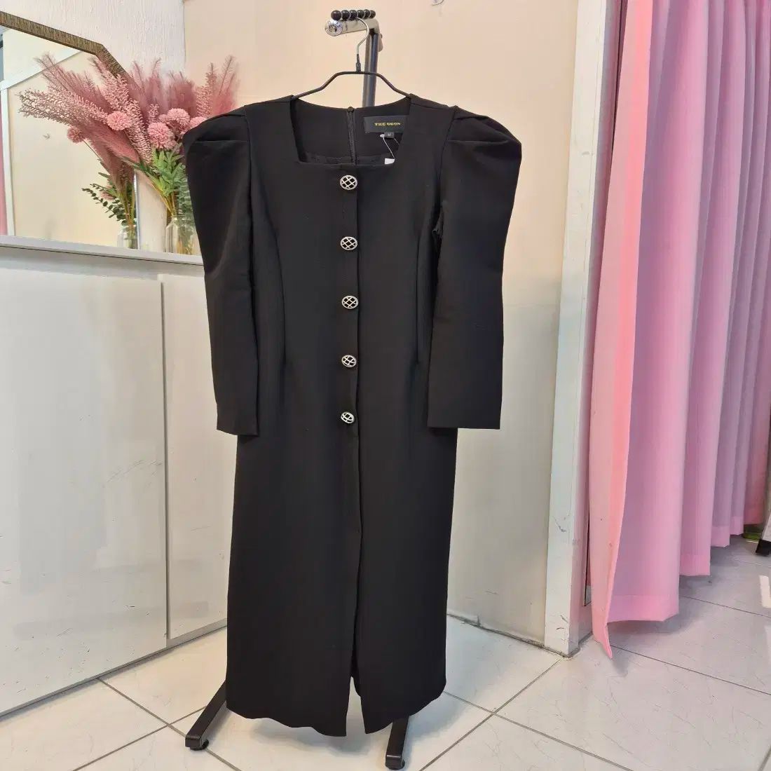 ゲストルック オフィスルック