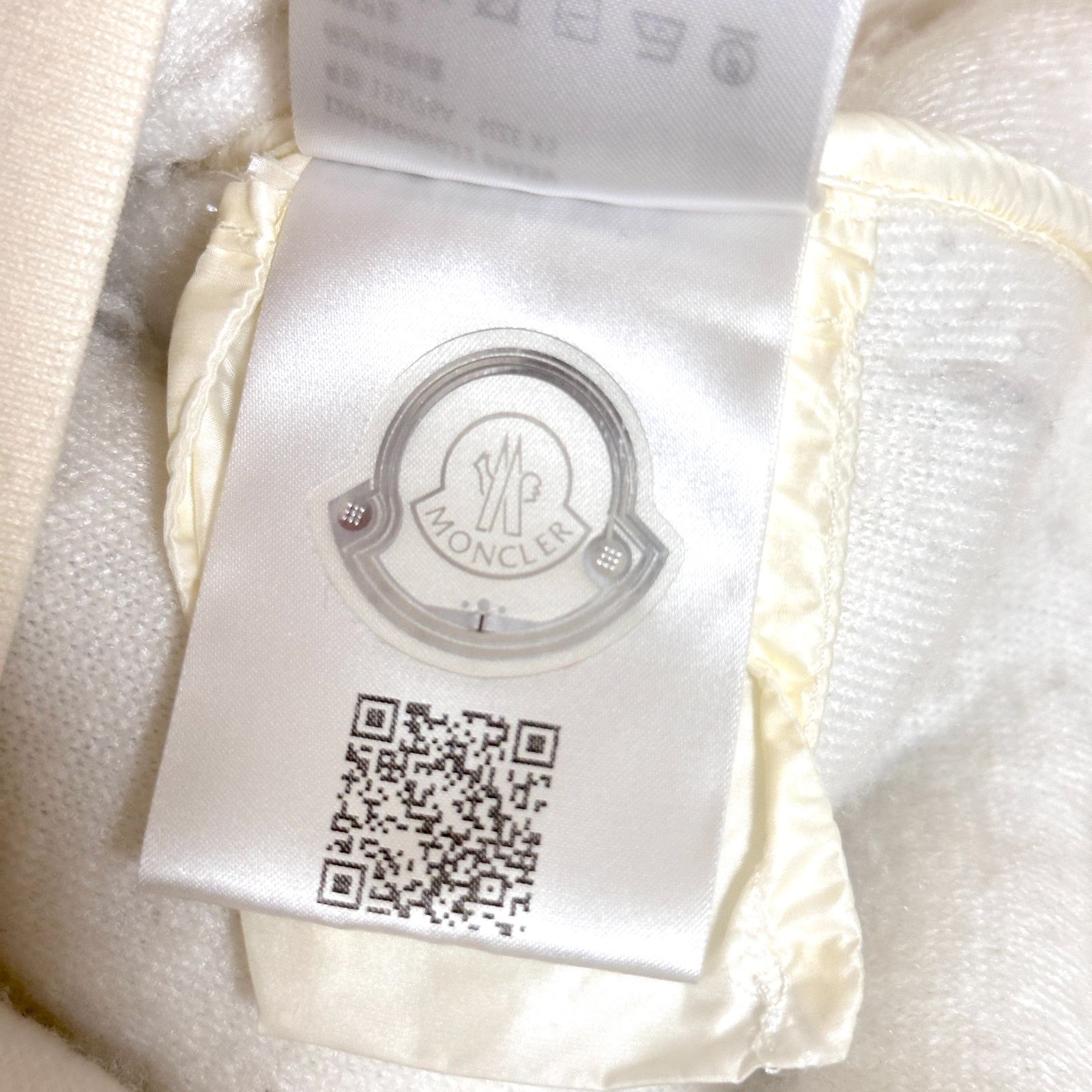 モンクレールジャパン MAGLIA